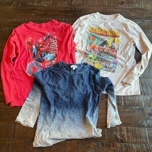 Lot of 3 Long Sleeve Boys T-Shirts Size Small
